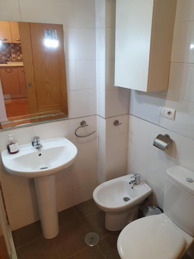 2H, Aire Acondic, 50M2, 1 Dormitorio, 4 Huespedes, Wifi Gratis La Línea de la Concepción Buitenkant foto